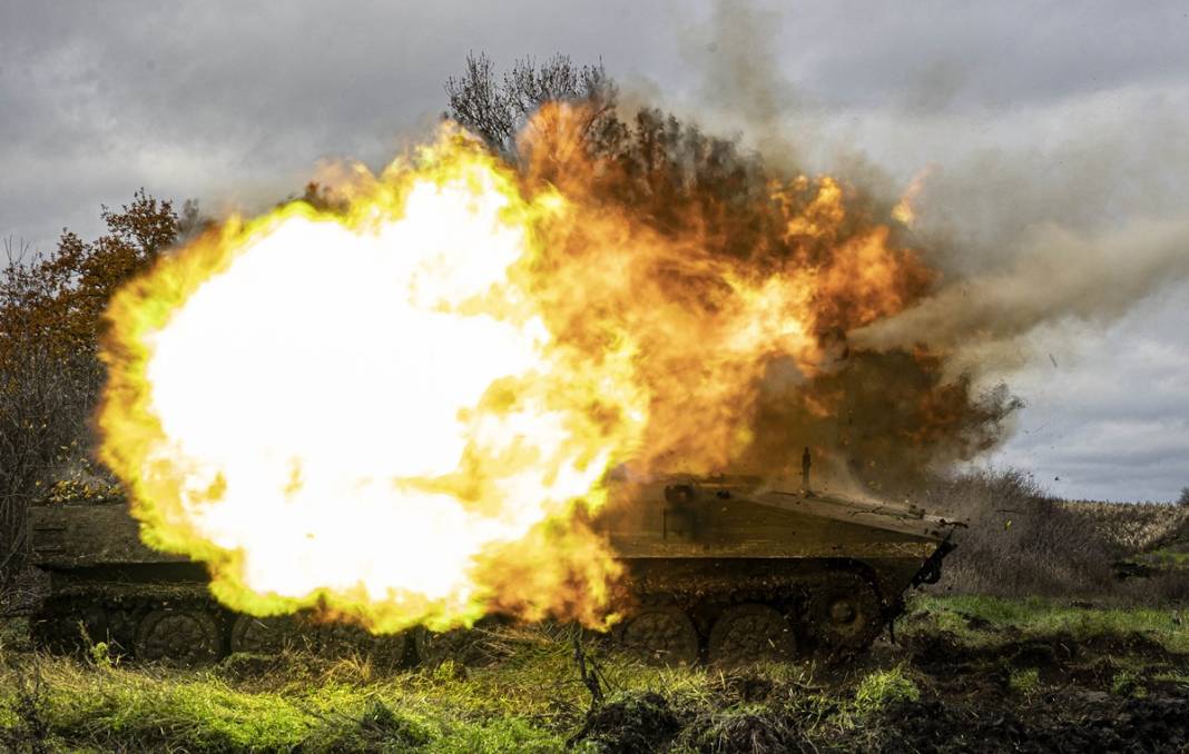 Rus mevzilerine yoğun bombardıman 16